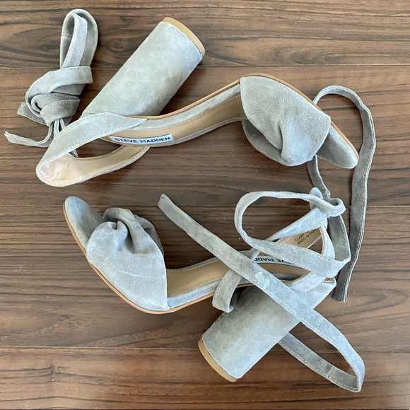 Steve Madden Clary Lace Up Heels - Picture 11 of 12